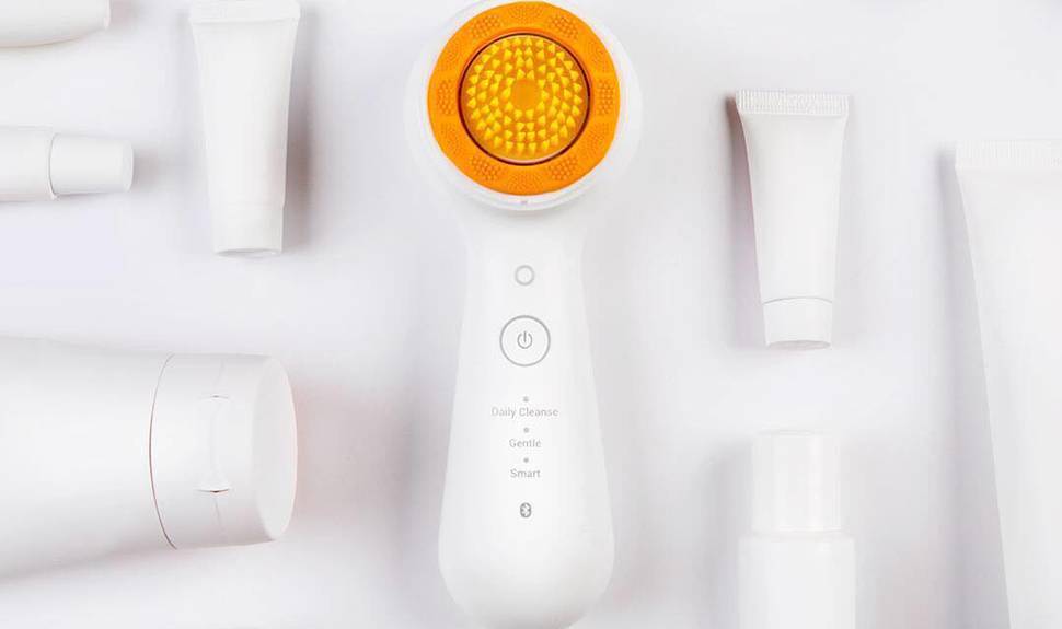 This Dynamic (Exfoliating) Duo Can Brighten Skin in No Time