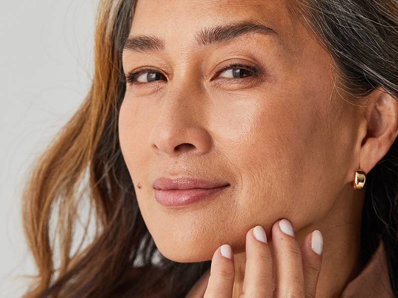Milia: What You Need to Know About the Tiny White Bumps on Your Face
